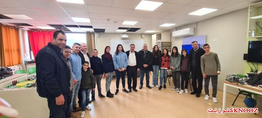 اكسال : يسطع اسم الزّهراوي مجدّدا في عالم الروبوتيكا 